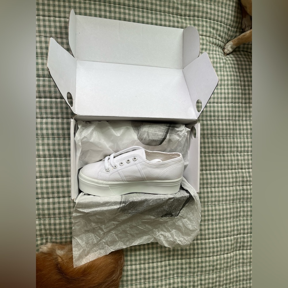 Women’s Superga 2790